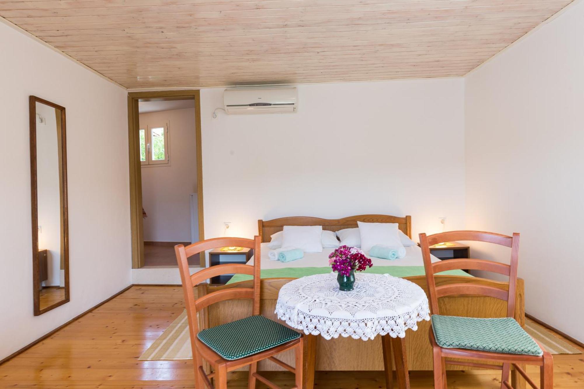 Apartments Miskovic Donje Celo Kültér fotó